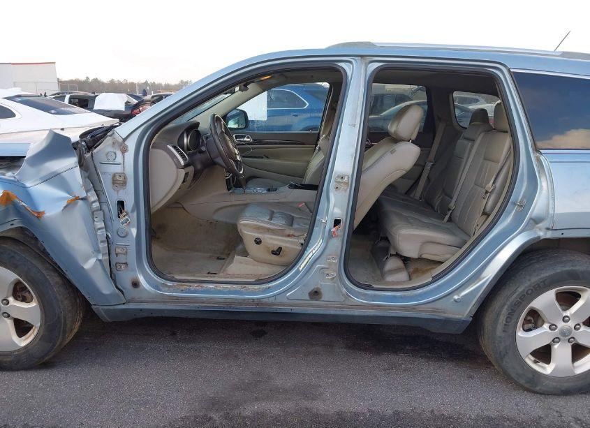 Photo 18 of 2012 Jeep Grand CHEROKEE LAREDO (VIN 1C4RJEAG6CC229475)