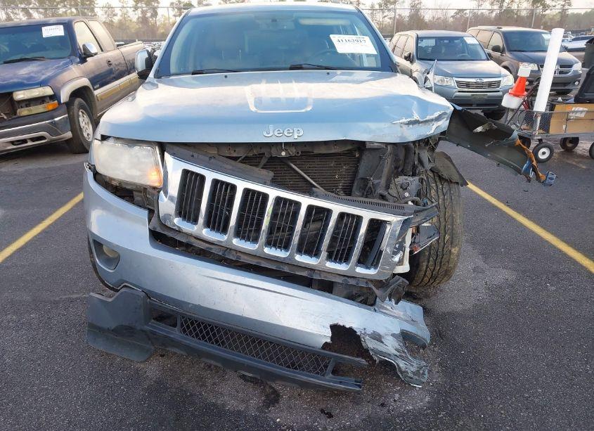 Photo 6 of 2012 Jeep Grand CHEROKEE LAREDO (VIN 1C4RJEAG6CC229475)
