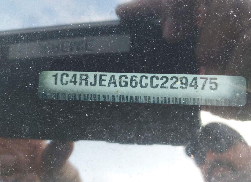 Photo 9 of 2012 Jeep Grand CHEROKEE LAREDO (VIN 1C4RJEAG6CC229475)