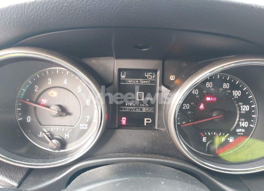 Photo 7 of 2013 Jeep Grand CHEROKEE LAREDO (VIN 1C4RJEAG6DC533858)