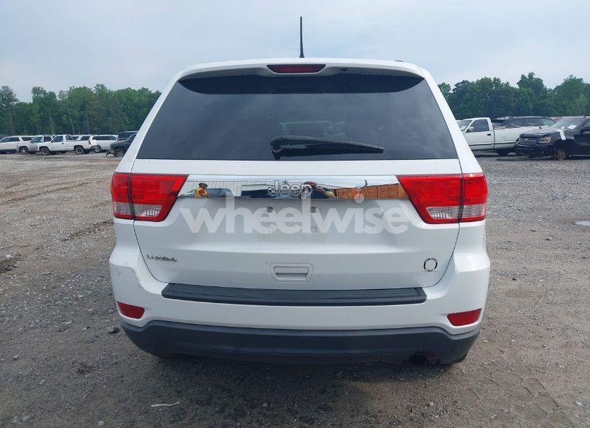 Photo 16 of 2013 Jeep Grand CHEROKEE LAREDO (VIN 1C4RJEAG6DC647164)