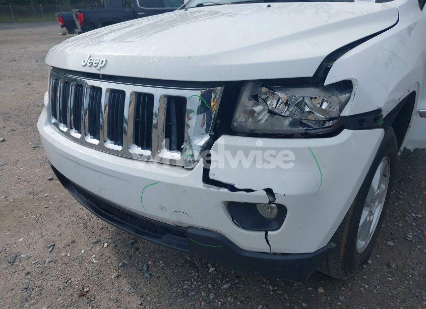 Photo 6 of 2013 Jeep Grand CHEROKEE LAREDO (VIN 1C4RJEAG6DC647164)