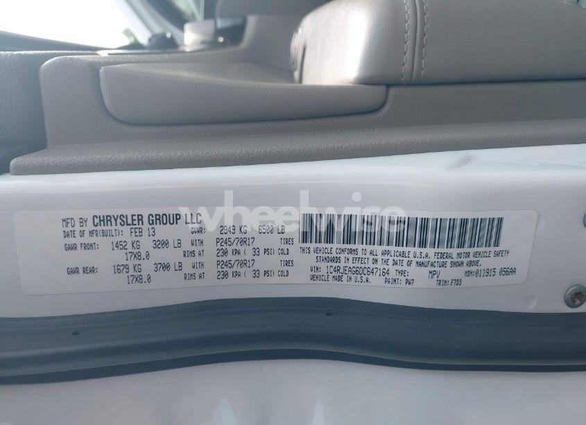 Photo 9 of 2013 Jeep Grand CHEROKEE LAREDO (VIN 1C4RJEAG6DC647164)