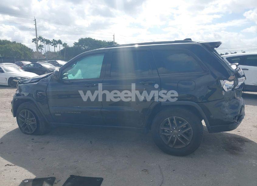 Photo 14 of 2016 Jeep Grand CHEROKEE 75TH ANNIVERSARY (VIN 1C4RJEAG6GC436633)