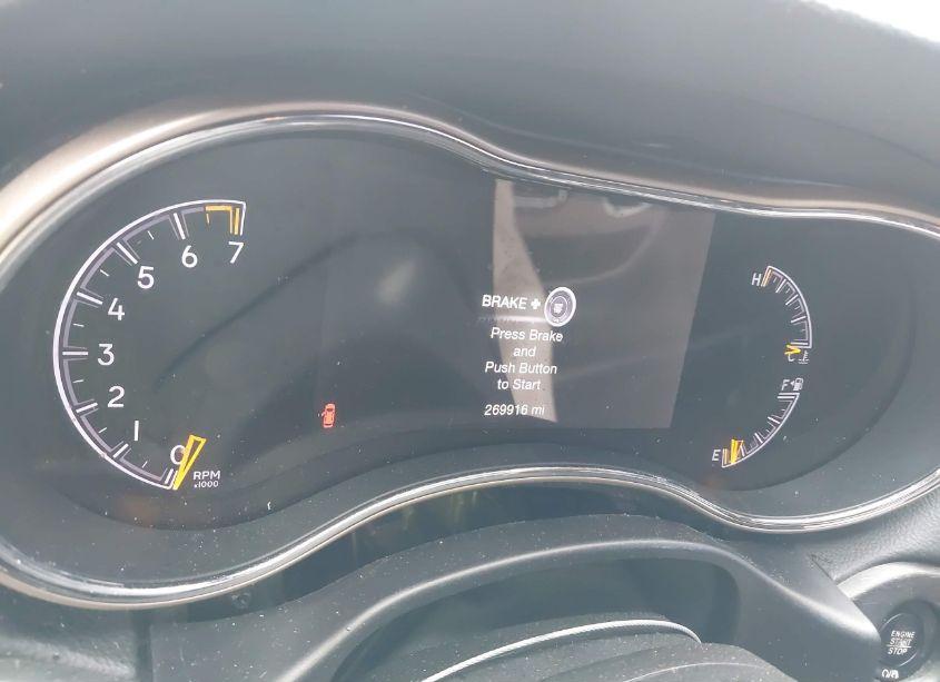 Photo 7 of 2017 Jeep Grand CHEROKEE LAREDO 4X2 (VIN 1C4RJEAG6HC664195)