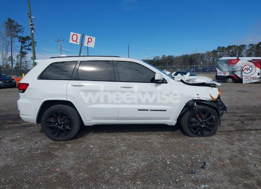 Photo 13 of 2017 Jeep Grand CHEROKEE ALTITUDE 4X2 (VIN 1C4RJEAG6HC915782)