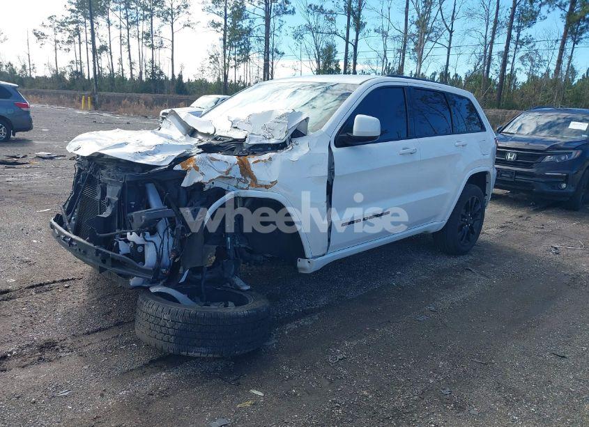 Photo 2 of 2017 Jeep Grand CHEROKEE ALTITUDE 4X2 (VIN 1C4RJEAG6HC915782)
