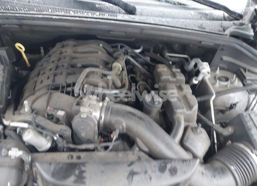 Photo 10 of 2017 Jeep Grand CHEROKEE LAREDO 4X2 (VIN 1C4RJEAG6HC943713)