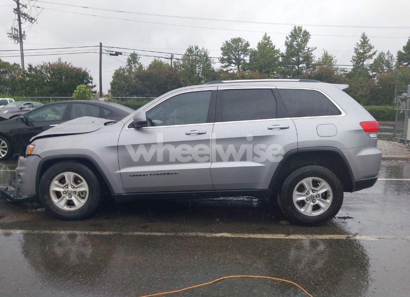Photo 14 of 2017 Jeep Grand CHEROKEE LAREDO 4X2 (VIN 1C4RJEAG6HC943713)