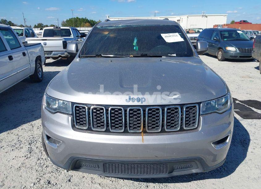 Photo 12 of 2018 Jeep Grand CHEROKEE LAREDO E 4X2 (VIN 1C4RJEAG6JC145105)
