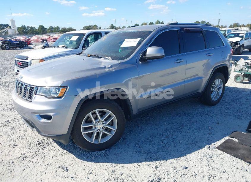 Photo 2 of 2018 Jeep Grand CHEROKEE LAREDO E 4X2 (VIN 1C4RJEAG6JC145105)