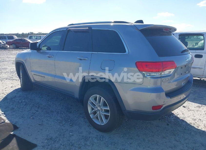 Photo 3 of 2018 Jeep Grand CHEROKEE LAREDO E 4X2 (VIN 1C4RJEAG6JC145105)