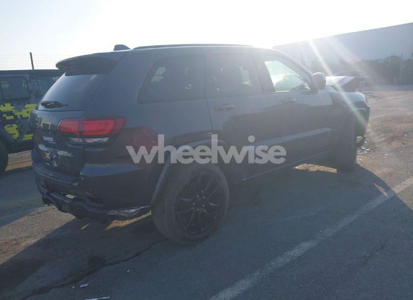 Photo 4 of 2020 Jeep Grand CHEROKEE ALTITUDE 4X2 (VIN 1C4RJEAG6LC118408)