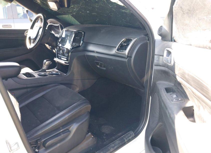 Photo 5 of 2020 Jeep Grand CHEROKEE ALTITUDE 4X2 (VIN 1C4RJEAG6LC391719)