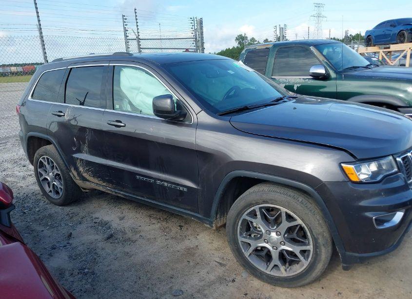 Photo 13 of 2021 Jeep Grand CHEROKEE (VIN 1C4RJEAG6MC890201)