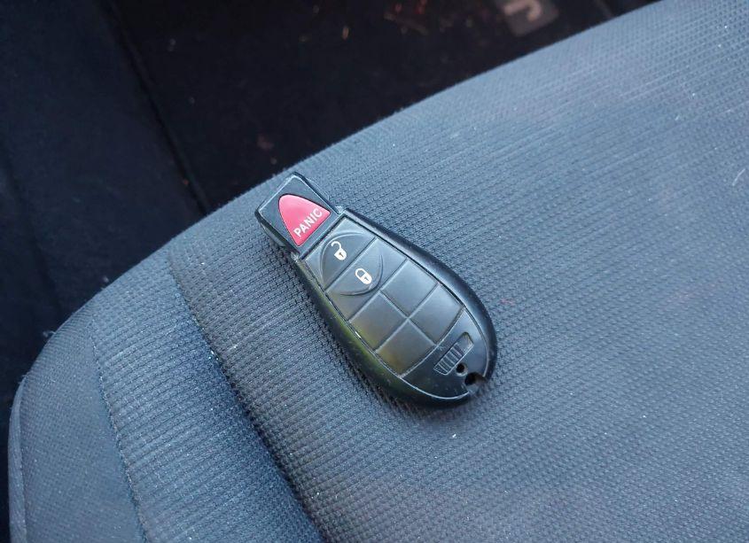 Photo 11 of 2012 Jeep Grand CHEROKEE LAREDO (VIN 1C4RJEAG7CC162577)