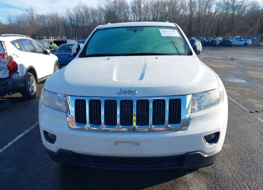 Photo 12 of 2012 Jeep Grand CHEROKEE LAREDO (VIN 1C4RJEAG7CC162577)