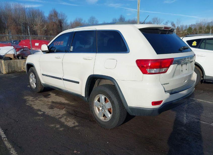 Photo 3 of 2012 Jeep Grand CHEROKEE LAREDO (VIN 1C4RJEAG7CC162577)
