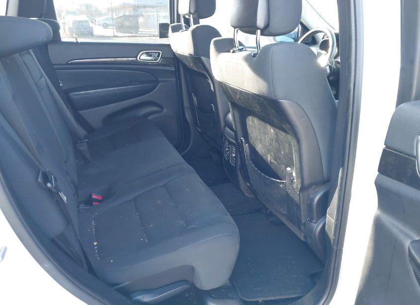 Photo 8 of 2012 Jeep Grand CHEROKEE LAREDO (VIN 1C4RJEAG7CC162577)