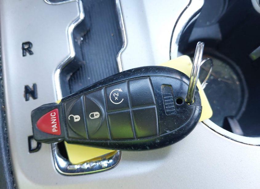 Photo 11 of 2012 Jeep Grand CHEROKEE LAREDO (VIN 1C4RJEAG7CC162675)