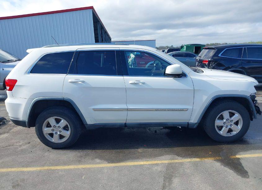 Photo 14 of 2012 Jeep Grand CHEROKEE LAREDO (VIN 1C4RJEAG7CC162675)