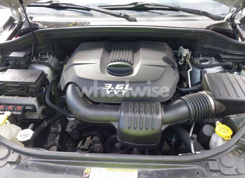 Photo 10 of 2012 Jeep Grand CHEROKEE LAREDO (VIN 1C4RJEAG7CC187320)