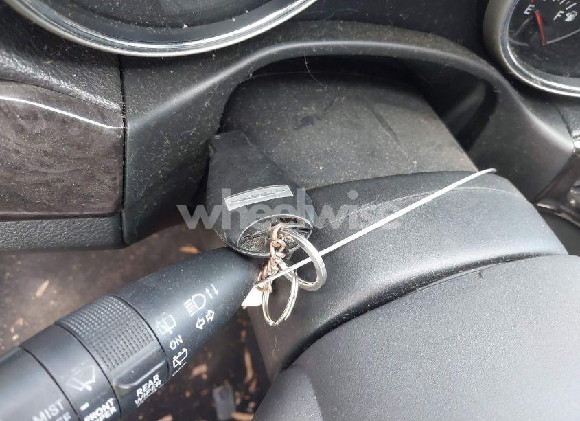 Photo 11 of 2012 Jeep Grand CHEROKEE LAREDO (VIN 1C4RJEAG7CC187320)