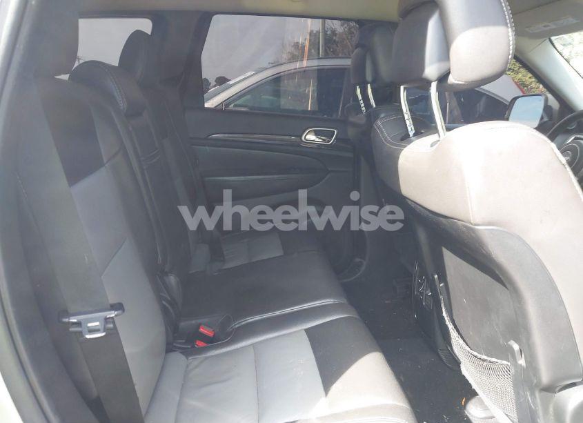 Photo 8 of 2012 Jeep Grand CHEROKEE LAREDO (VIN 1C4RJEAG7CC187320)