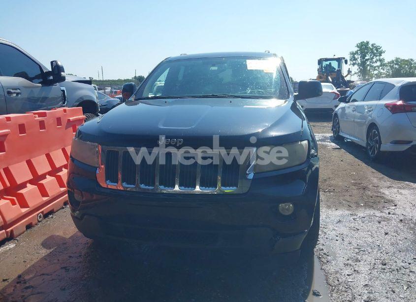 Photo 11 of 2012 Jeep Grand CHEROKEE LAREDO (VIN 1C4RJEAG7CC314082)