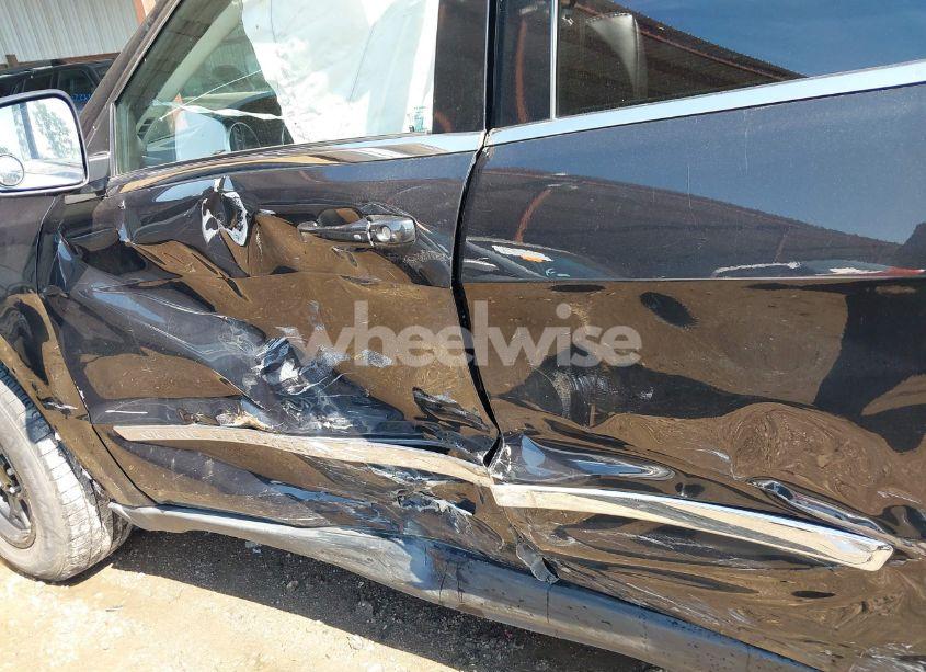 Photo 9 of 2012 Jeep Grand CHEROKEE LAREDO (VIN 1C4RJEAG7CC314082)