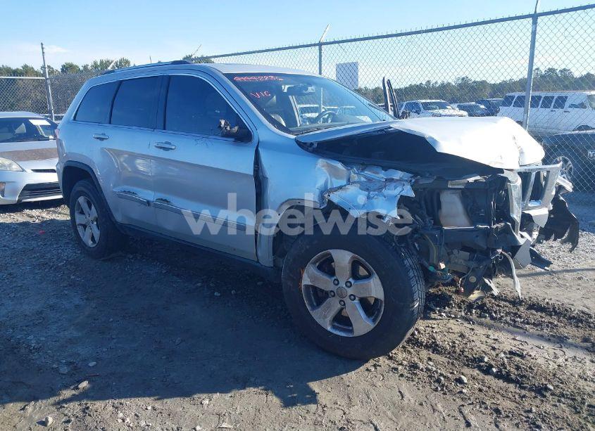 2013 Jeep Grand CHEROKEE LAREDO (VIN 1C4RJEAG7DC591557) main photo