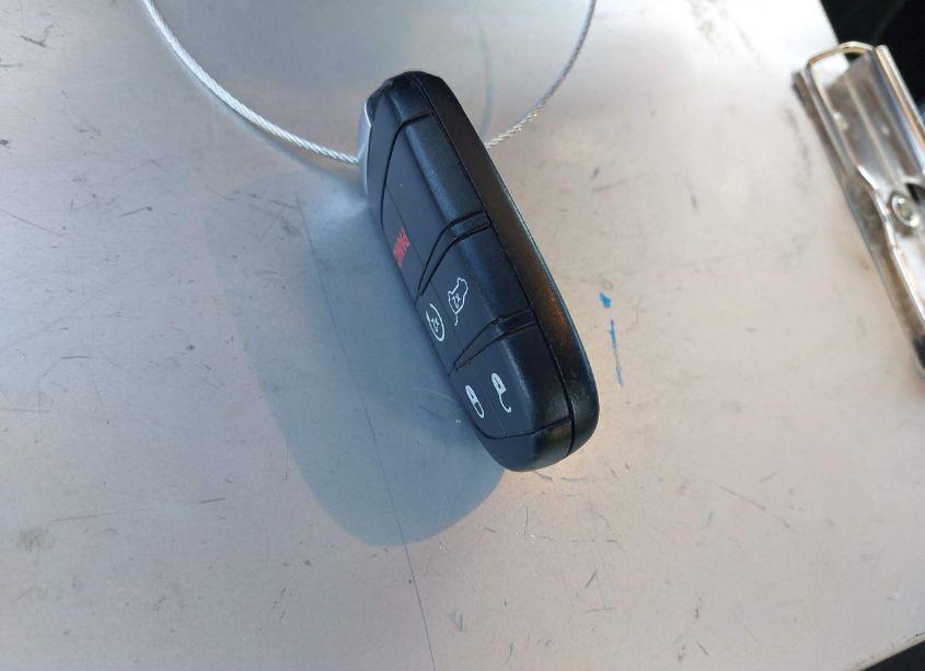 Photo 11 of 2015 Jeep Grand CHEROKEE LAREDO (VIN 1C4RJEAG7FC792460)