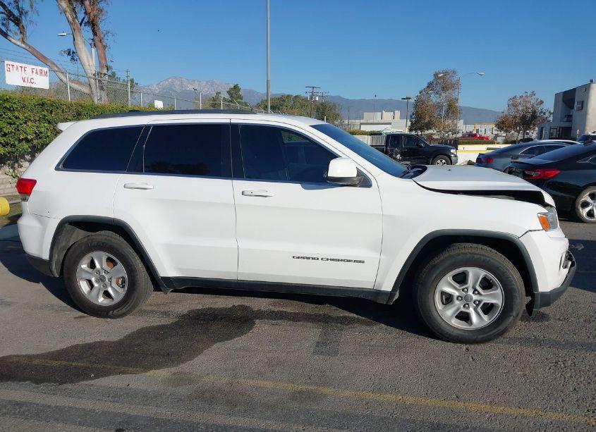Photo 13 of 2015 Jeep Grand CHEROKEE LAREDO (VIN 1C4RJEAG7FC792460)