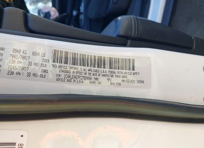 Photo 9 of 2015 Jeep Grand CHEROKEE LAREDO (VIN 1C4RJEAG7FC792460)