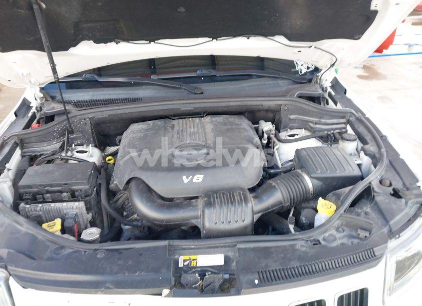 Photo 10 of 2015 Jeep Grand CHEROKEE LAREDO (VIN 1C4RJEAG7FC798226)