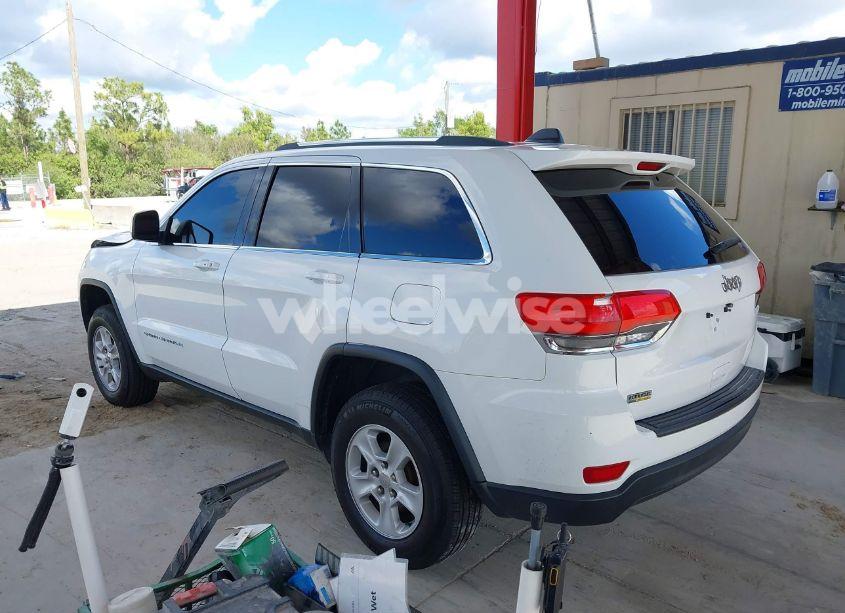 Photo 14 of 2015 Jeep Grand CHEROKEE LAREDO (VIN 1C4RJEAG7FC798226)