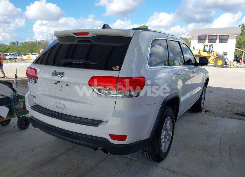 Photo 4 of 2015 Jeep Grand CHEROKEE LAREDO (VIN 1C4RJEAG7FC798226)