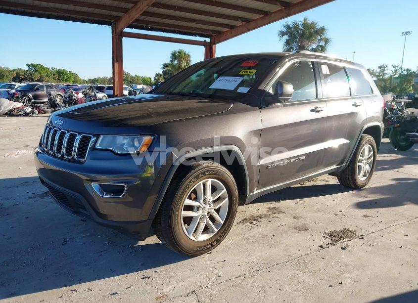 Photo 2 of 2017 Jeep Grand CHEROKEE LAREDO 4X2 (VIN 1C4RJEAG7HC717504)