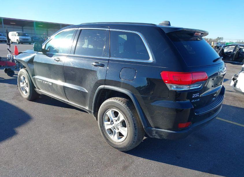 Photo 3 of 2017 Jeep Grand CHEROKEE LAREDO 4X2 (VIN 1C4RJEAG7HC804951)