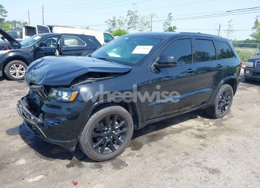 Photo 2 of 2018 Jeep Grand CHEROKEE ALTITUDE 4X2 (VIN 1C4RJEAG7JC354191)