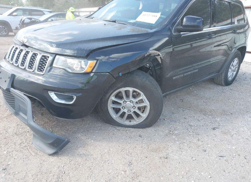 Photo 17 of 2018 Jeep Grand CHEROKEE LAREDO 4X2 (VIN 1C4RJEAG7JC455411)