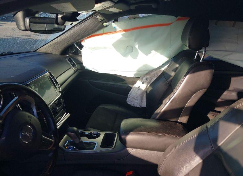 Photo 5 of 2019 Jeep Grand CHEROKEE ALTITUDE 4X2 (VIN 1C4RJEAG7KC805542)