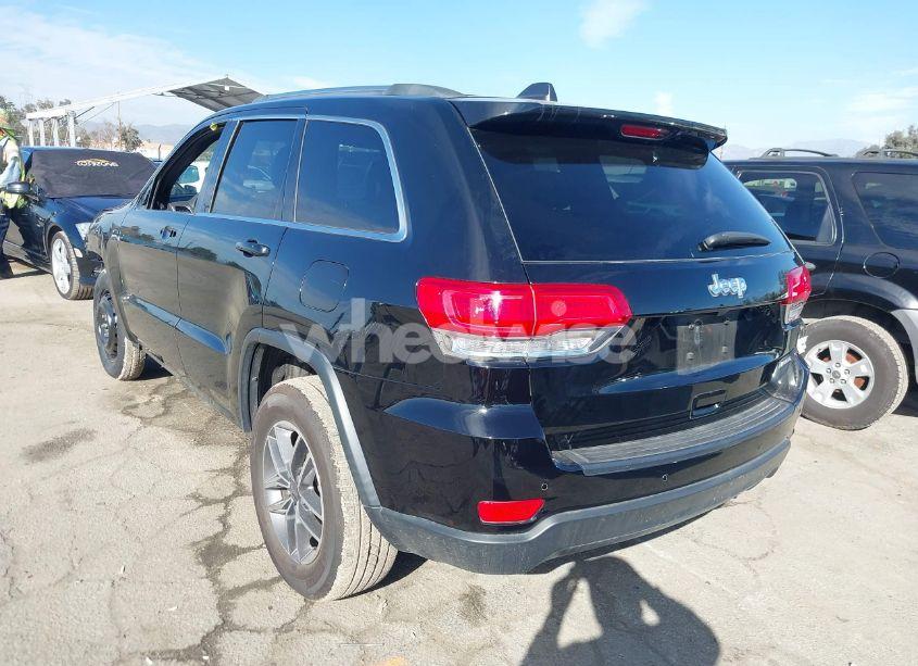 Photo 3 of 2019 Jeep Grand CHEROKEE LAREDO E 4X2 (VIN 1C4RJEAG7KC852263)