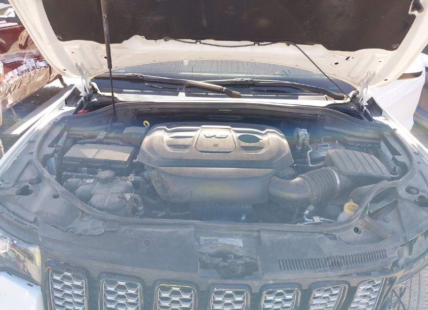 Photo 10 of 2021 Jeep Grand CHEROKEE LAREDO X 4X2 (VIN 1C4RJEAG7MC596404)