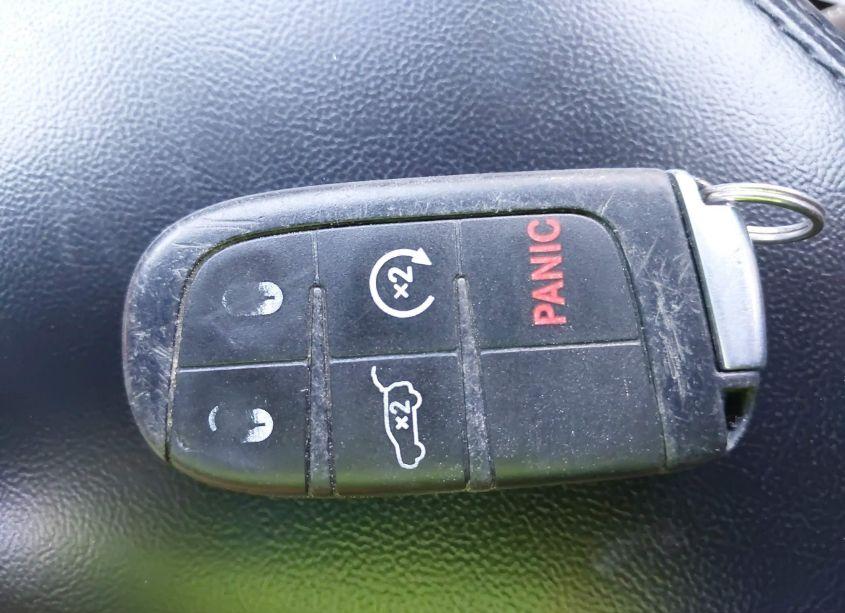 Photo 11 of 2021 Jeep Grand CHEROKEE LAREDO X 4X2 (VIN 1C4RJEAG7MC596404)