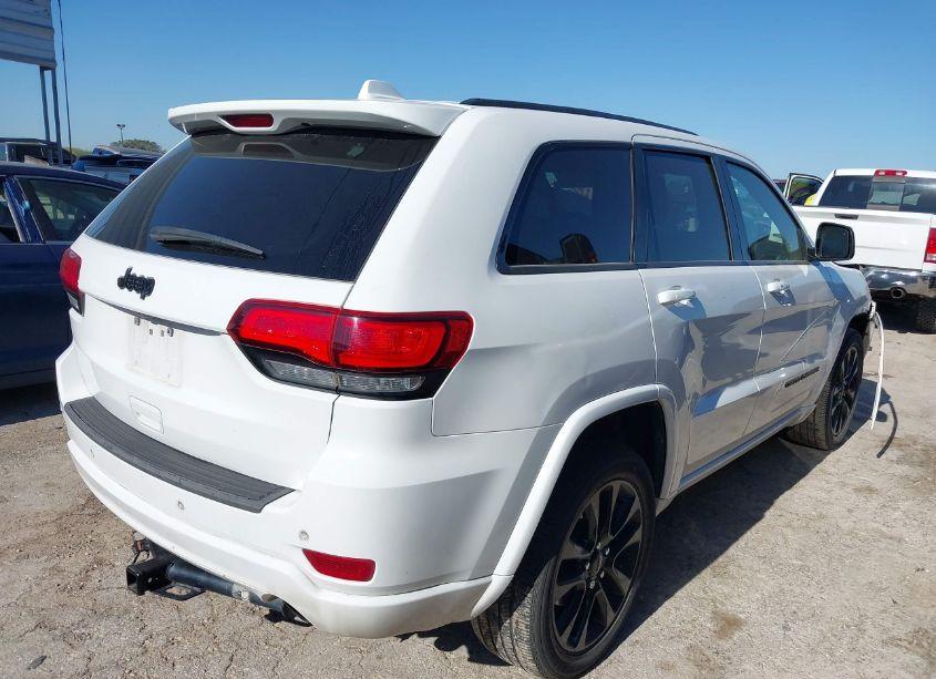 Photo 4 of 2021 Jeep Grand CHEROKEE LAREDO X 4X2 (VIN 1C4RJEAG7MC596404)