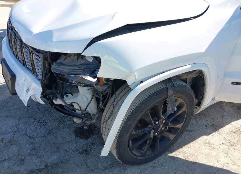 Photo 6 of 2021 Jeep Grand CHEROKEE LAREDO X 4X2 (VIN 1C4RJEAG7MC596404)