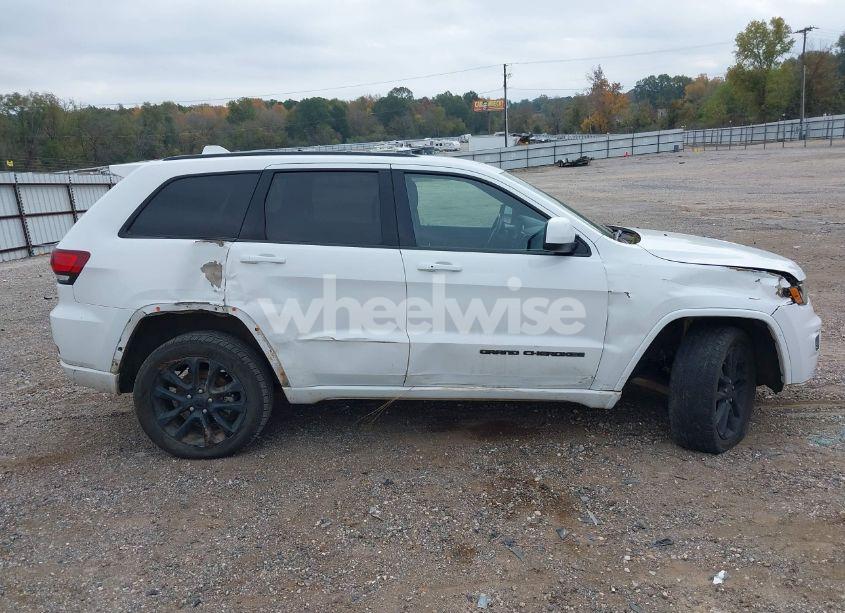 Photo 14 of 2021 Jeep Grand CHEROKEE LAREDO X 4X2 (VIN 1C4RJEAG7MC813353)