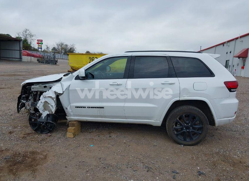 Photo 15 of 2021 Jeep Grand CHEROKEE LAREDO X 4X2 (VIN 1C4RJEAG7MC813353)