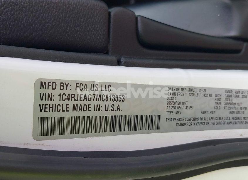 Photo 9 of 2021 Jeep Grand CHEROKEE LAREDO X 4X2 (VIN 1C4RJEAG7MC813353)